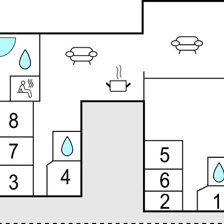 Eight-bedroom In 度假居